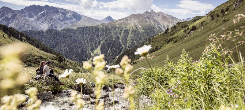 Summer mountain hiking week Summer mountain hiking week
